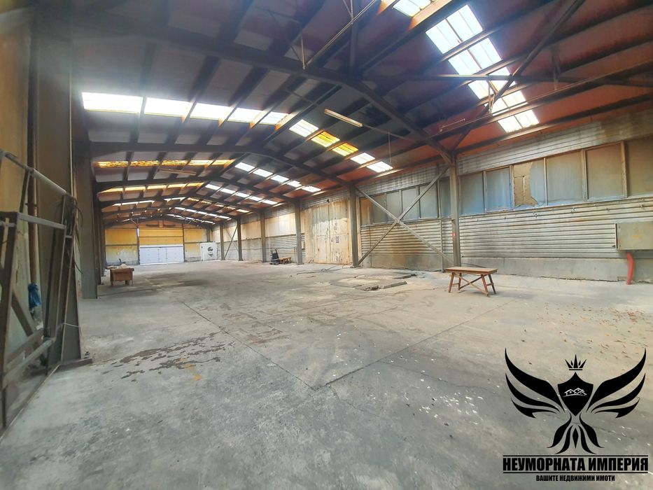 Дава се под наем Склад в Асеновград - 550 кв.м за 1416.27 € - Снимка #4