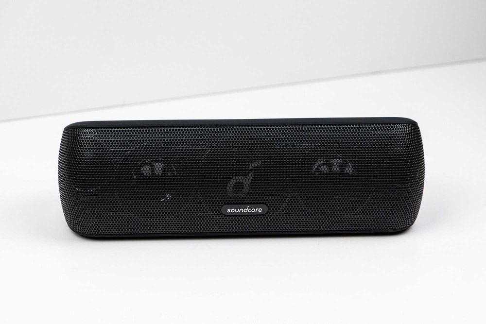 Блутуут колонка Anker Soundcore Motion+ мощност 30 вата.