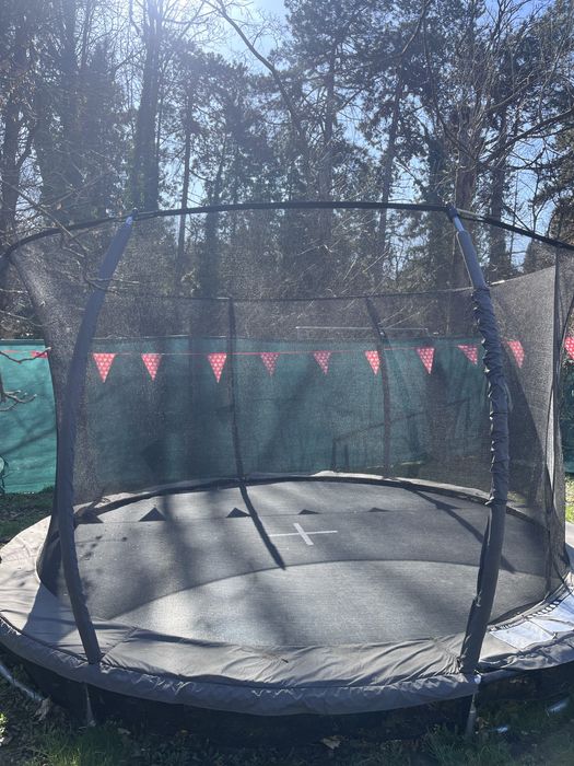 trambulina mare de vanzare