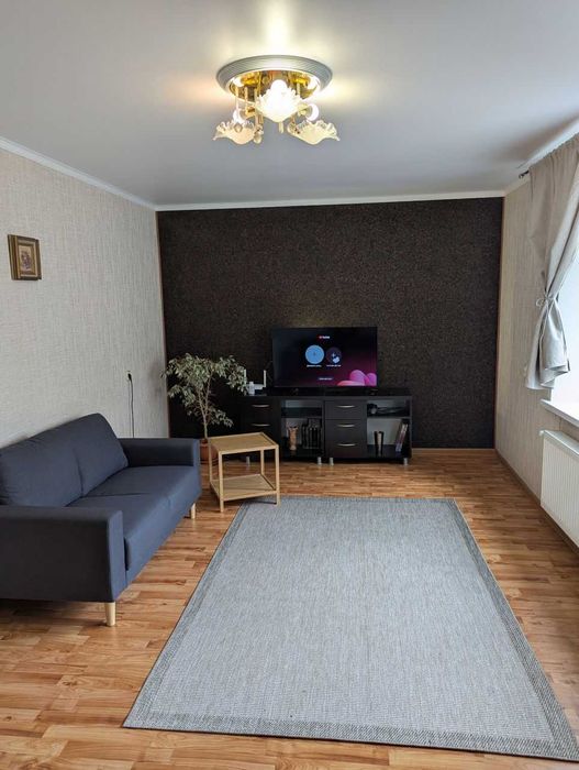 Дава се под наем Двустаен апартамент в София, Център - 55 кв.м за 350 € - Снимка #1