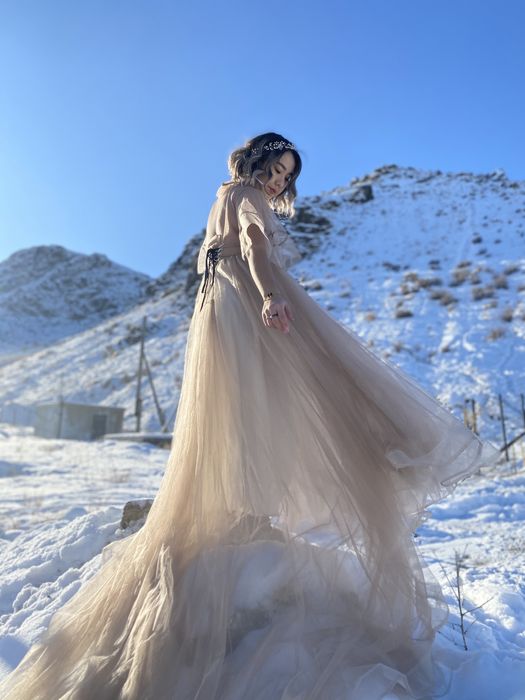 Вечернее платье