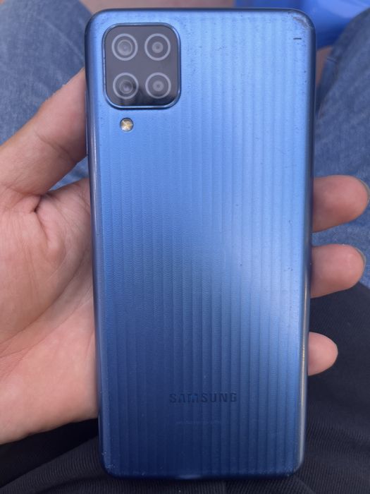 Samsung M12 sotiladi