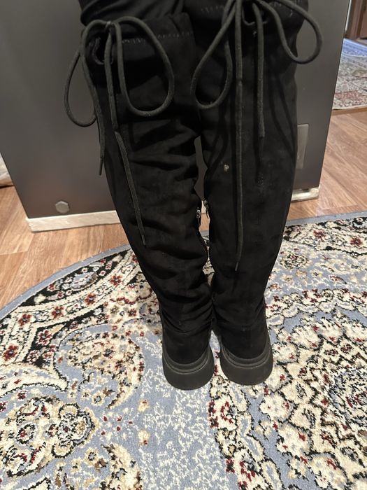 Замуш ботфорты..