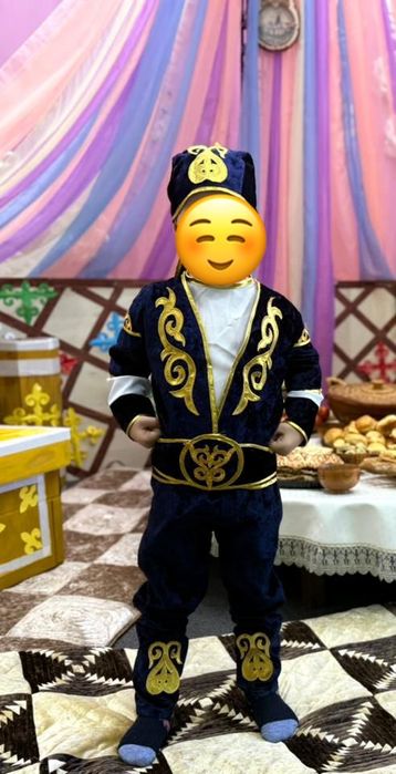 Продам национальный костюм