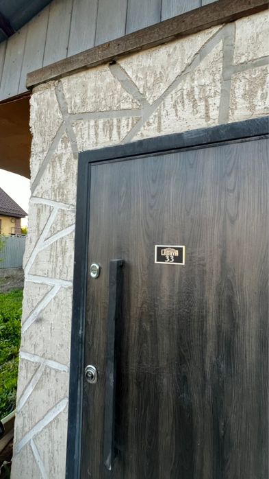 срочно продам двери бу