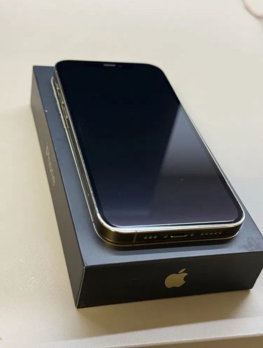 Продам Айфон 12Pro 256gb 72%