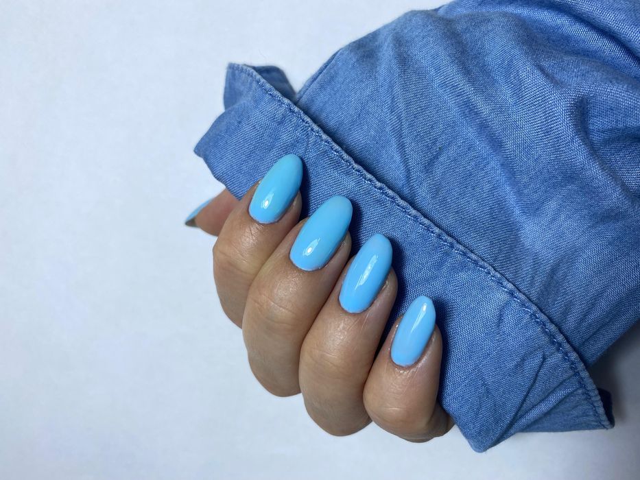 Наращивание ногтей