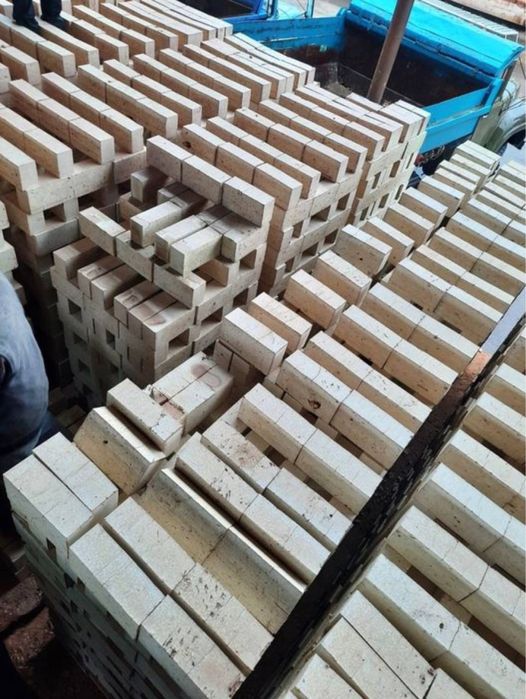 Пишган гишт ва хом гишт