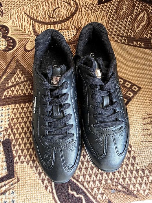 Дамски обувки Guess