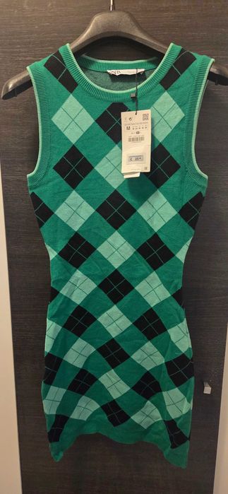 Rochie scurta  Zara,marimea M,vascoza,noua,cu eticheta