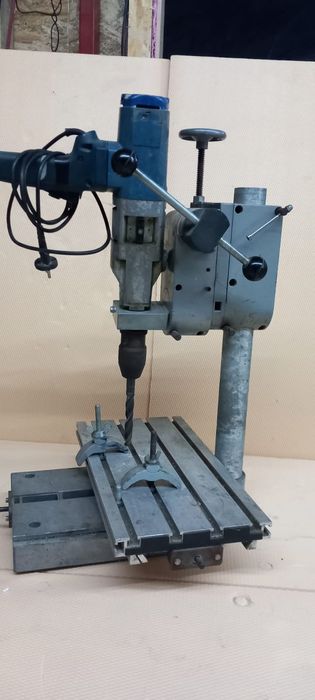 Masa frezare/ Masa cruce/ bormașină cu coloana