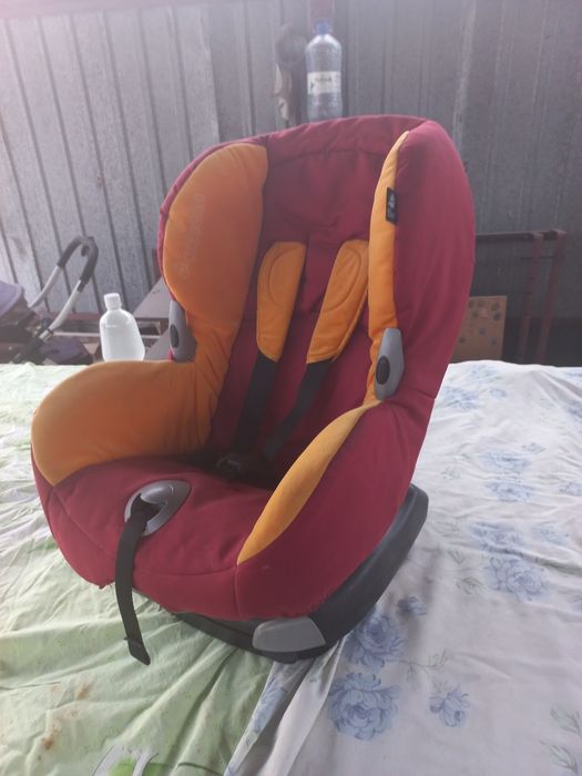 Автокресло Maxi Cosi