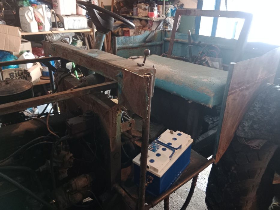 Продаётся самодельный трактор на базе Газ 21