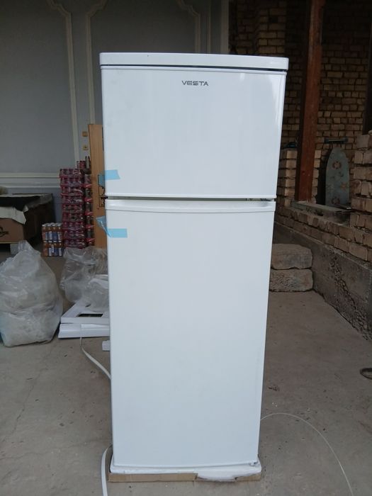 Xaladelnik vesta refregirator