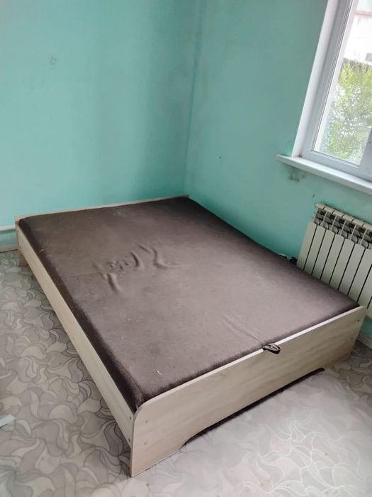 Продам двухспальный кровать