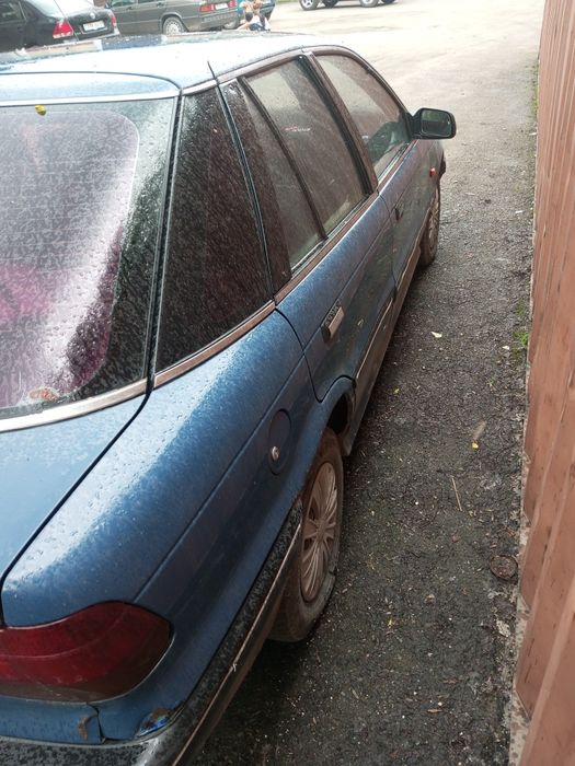 Митсубиси лансер