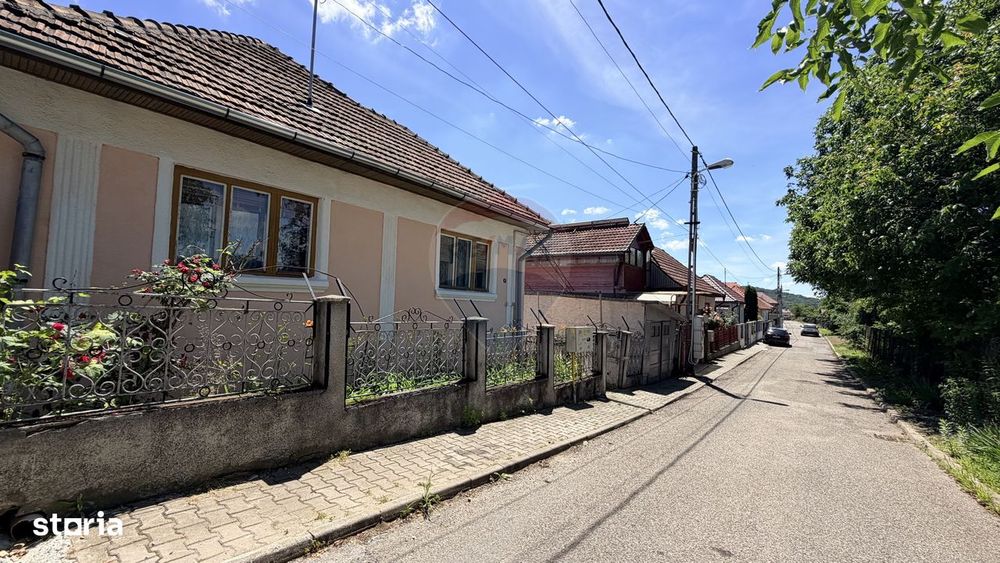 Casă de vânzare în Mediaș – Cartier Vitrometan, Strada Bârsei
