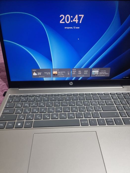 Noutbook Hp laptot 15-fs0018nq