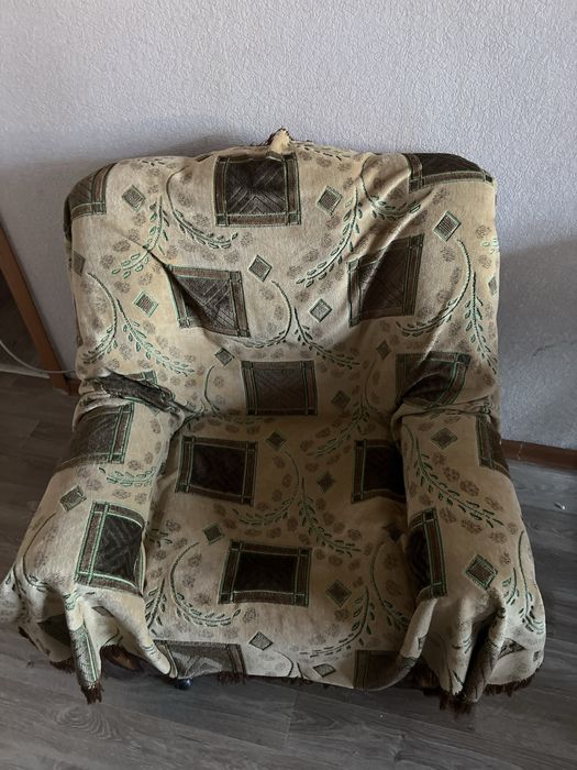 Диван отдам бесплатно