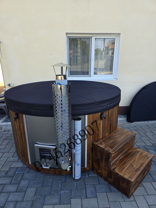 Ciubăr jacuzzi cu hidromasaj si soba integrata 8 pers