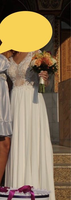 Rochie mireasa model deosebit