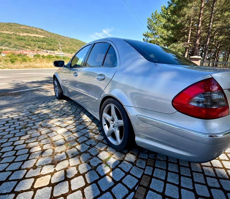 Mercedes-Benz E320CDI 2008г