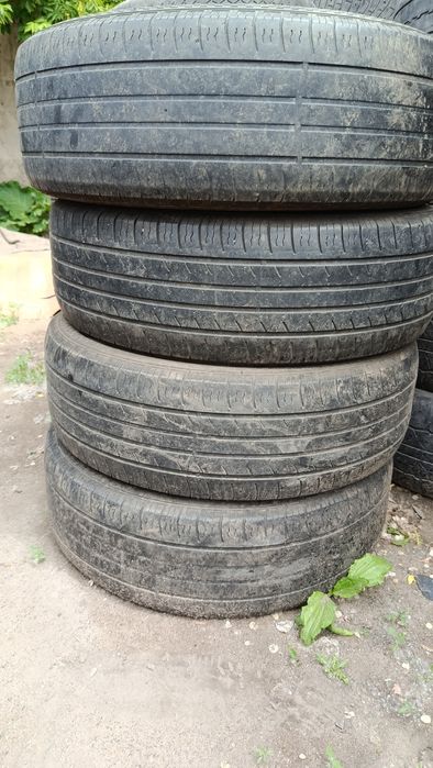 235/65/18 летние комплект