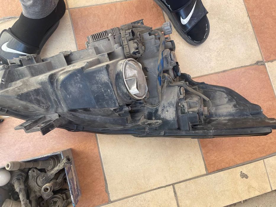 Сотилади Ниссан Тианага кузов фара , инжектор