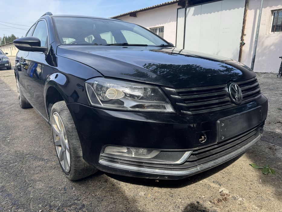 Far dreapta halogen Volkswagen Passat B7 2.0 TDI CFFB Break