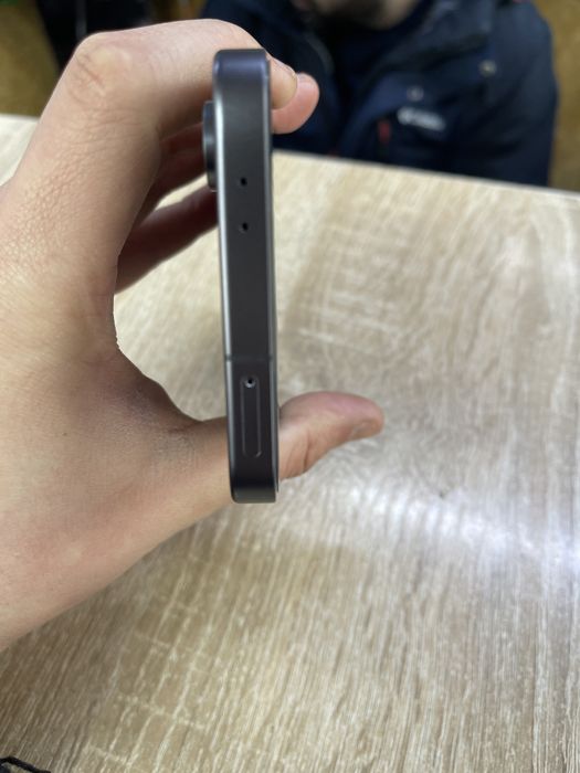 Galaxy S24 FE продаю