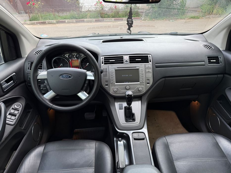 FORD Kuga 2012 — imagine 5