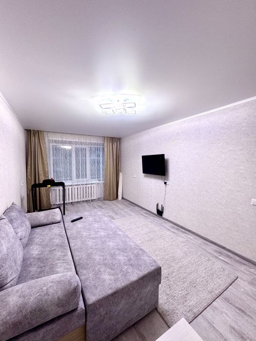 2 комнатная, Комсомольский 19