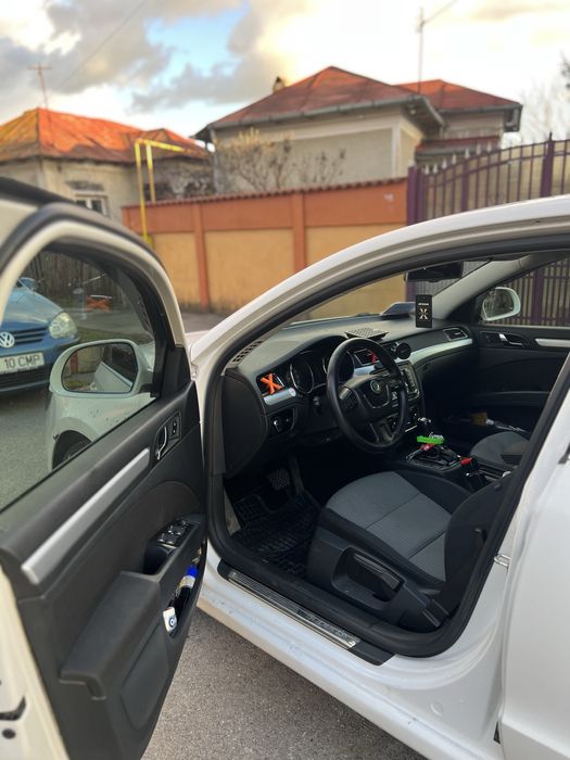 Skoda superb 2 DSG 2.0 140hp