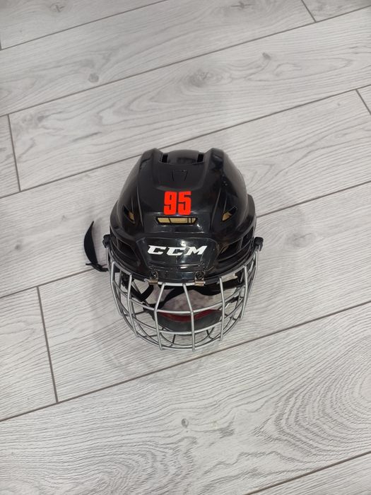 Шлем хоккейный детский