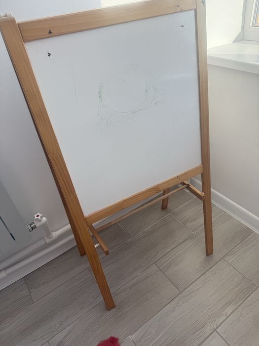 доска мольберт икея