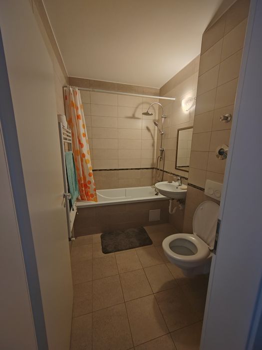 Garsoniera de închiriat