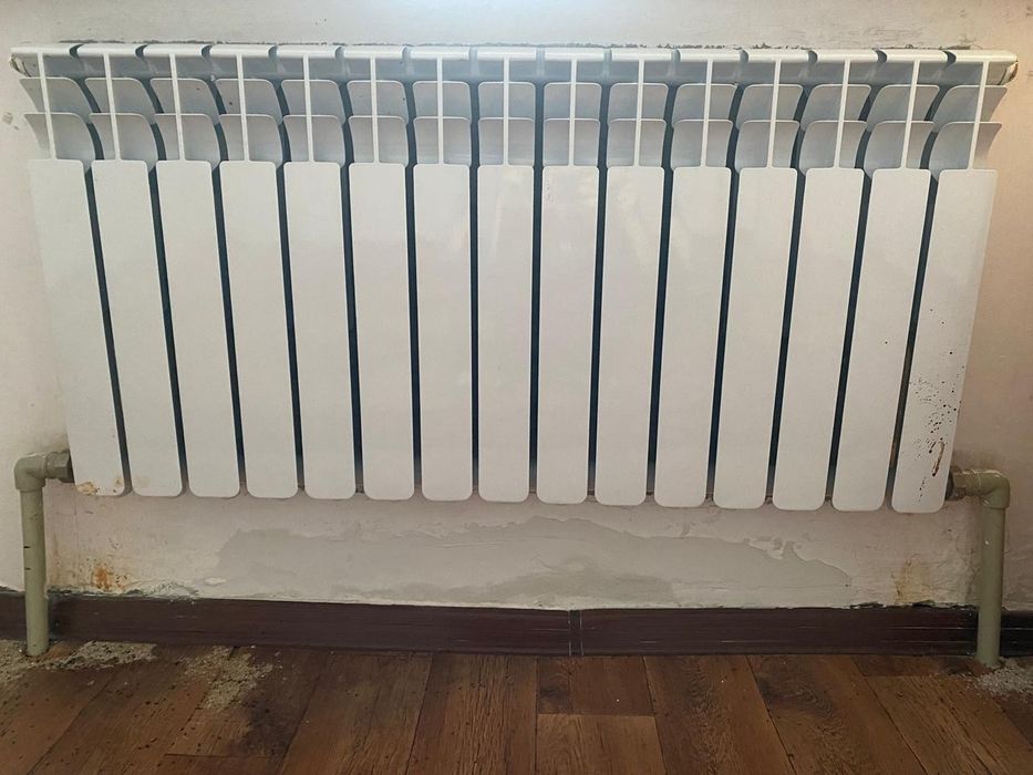 Радиатор отопления  б/у