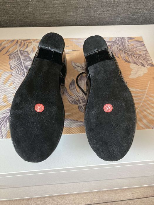 Обувки за спортни танци