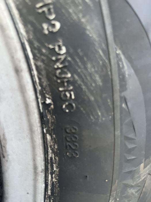 215/65/16 зимни гуми