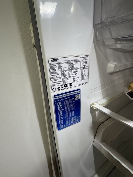 Frigider Samsung no frost