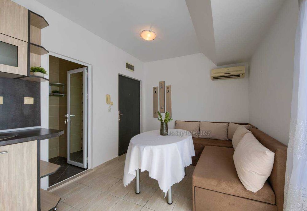 ОФЕРТА | Отличен двустаен до Джани в центъра с прекрасна южна тераса