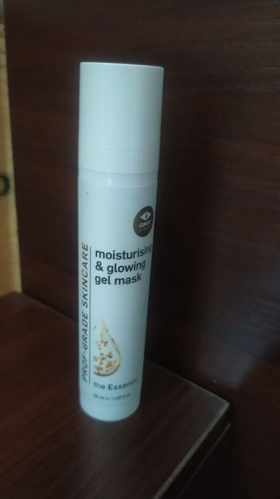 Мицеллярная вода, гелевая маска для лица