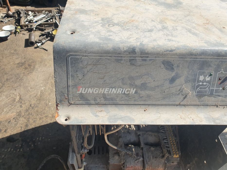 Зарядник для автопогрузчика (кара,auto kara, kara)