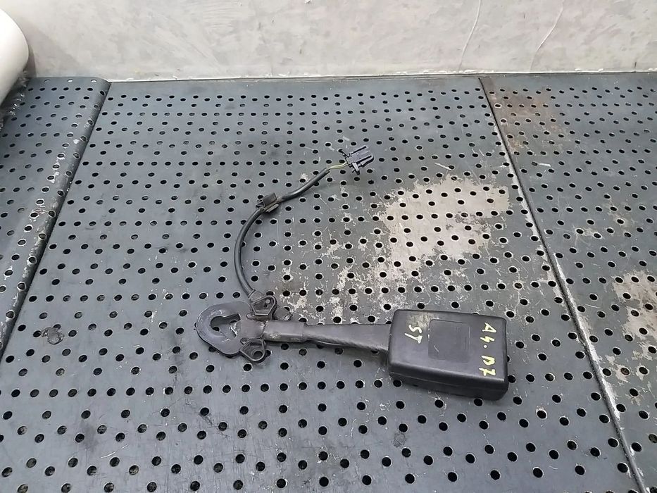 Teaca centura stanga fata audi a4 b7 8e 8e0857755g