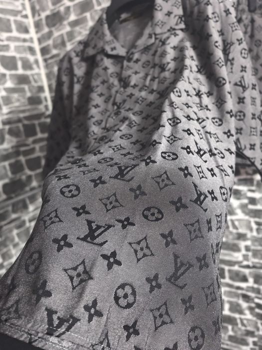 Lois Vieton летен екип