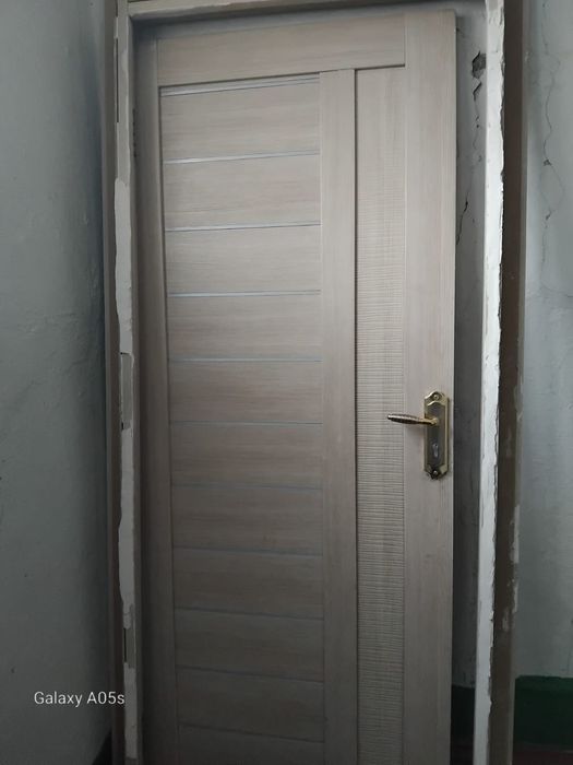 Продам дверь срочно