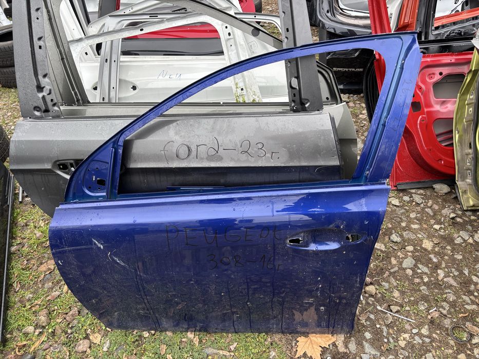 Врата Пежо 308/Peugeot 308
