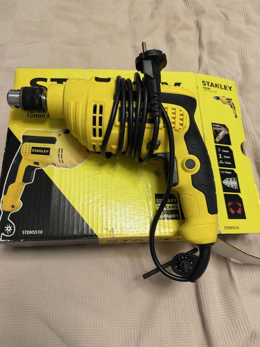Продам дрель Stanley