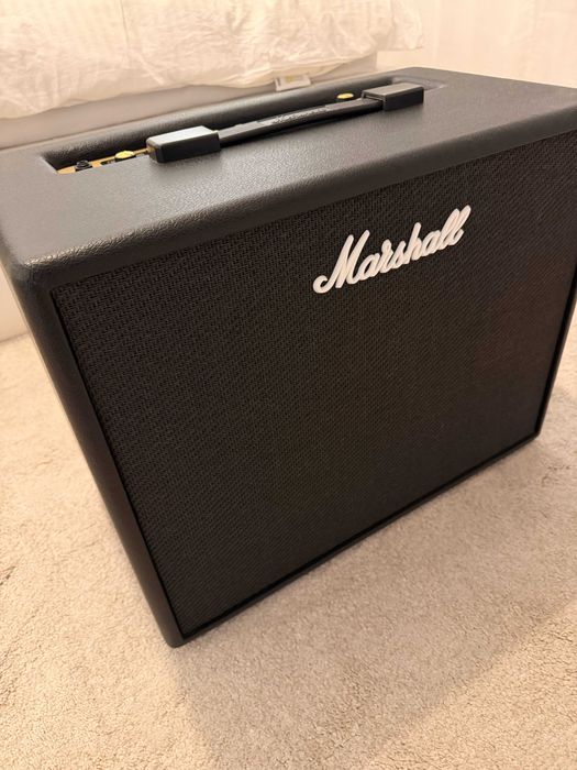 Amplificator Chitară Marshall CODE 50 (50W, Bluetooth) Stare Excelentă