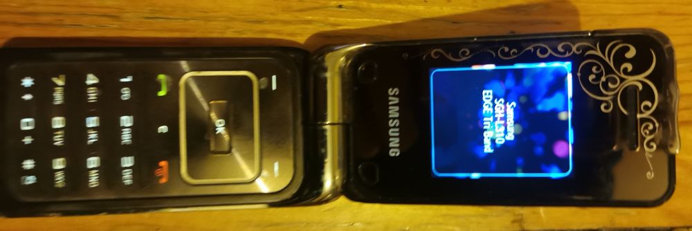 Телефон SAMSUNG SGH-L310 EDGE Tri Band